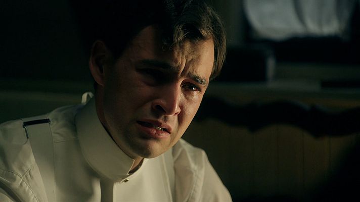 La promesa - Curro, destrozado al presencia la pedida