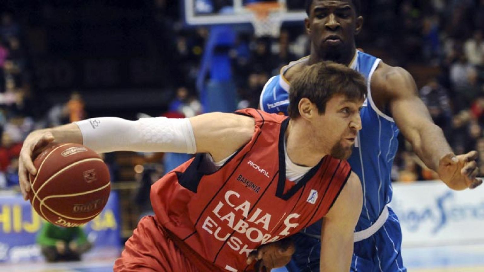 Cajasol 82-86 Caja Laboral