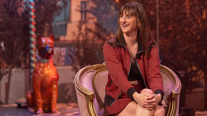 Al cielo con ella - Clara Ingold y su divertida reflexión sobre el verano