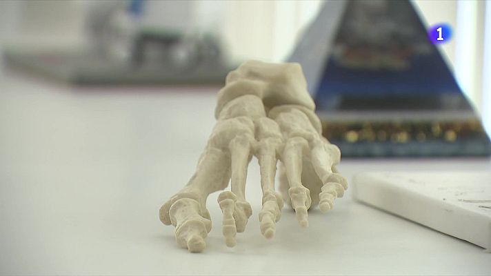 L'Informatiu - Els podòlegs reclamen més cobertura dins la Seguretat Social