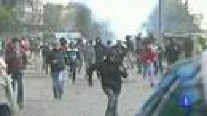 Varios heridos en Egipto, donde se reanudan las protestas