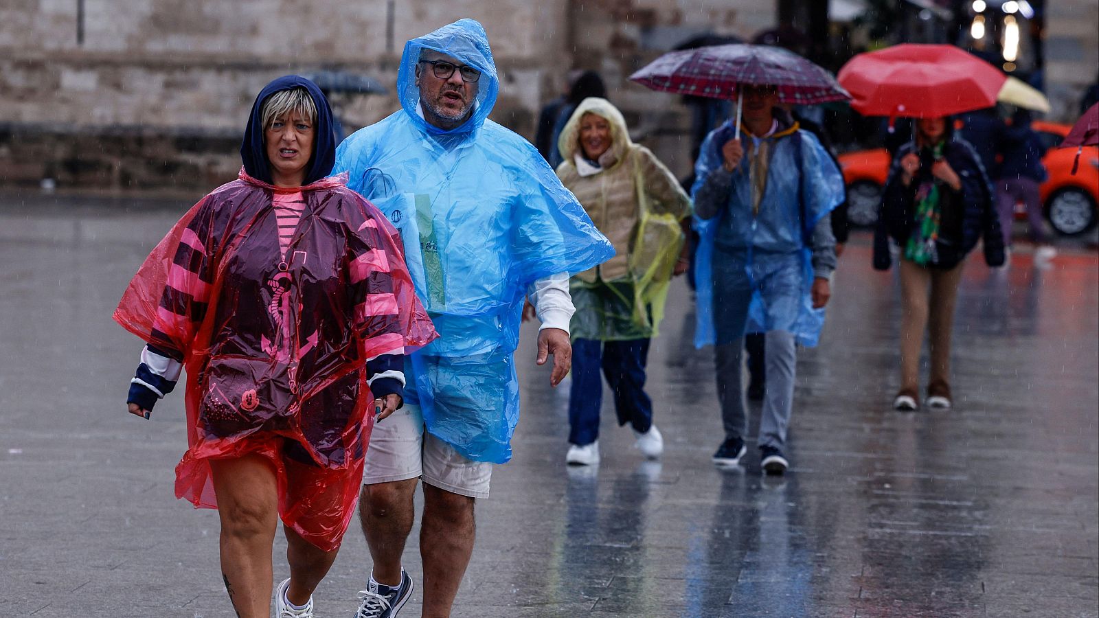 Alice deja las primeras lluvias pero lo peor está por llegar - Telediario 2 | Ver