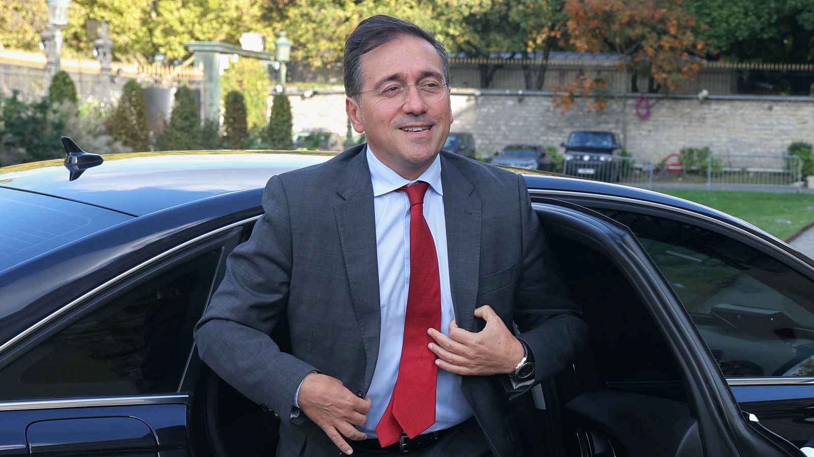 Albares no descarta la propuesta francesa de enviar tropas a Gaza en el marco de la ONU - La hora de La 1 | Ver