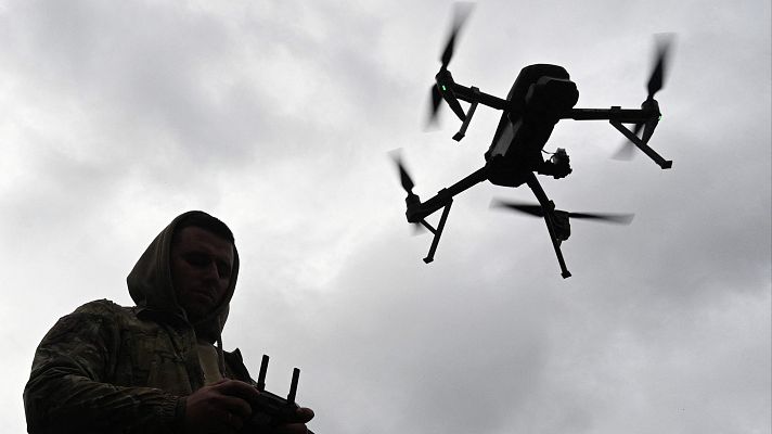 Telediario 2 - Los ucranianos ganan armas destruyendo objetivos rusos