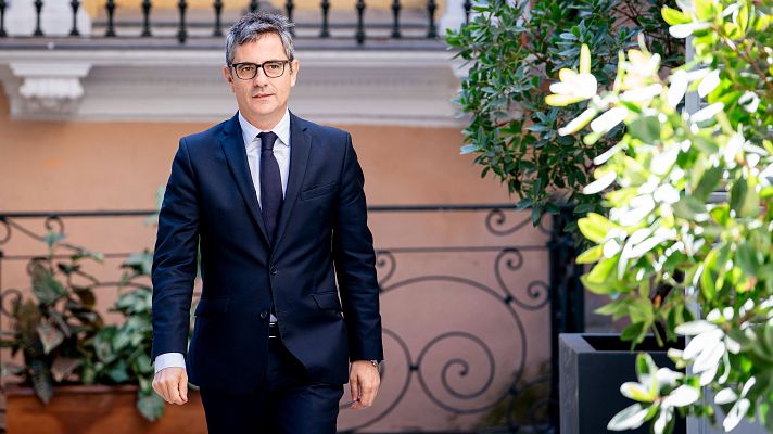 Telediario 1 - El Gobierno ve una "buena noticia" el acuerdo de paz en Gaza mientras Podemos lo ve como un "plan de negocios"