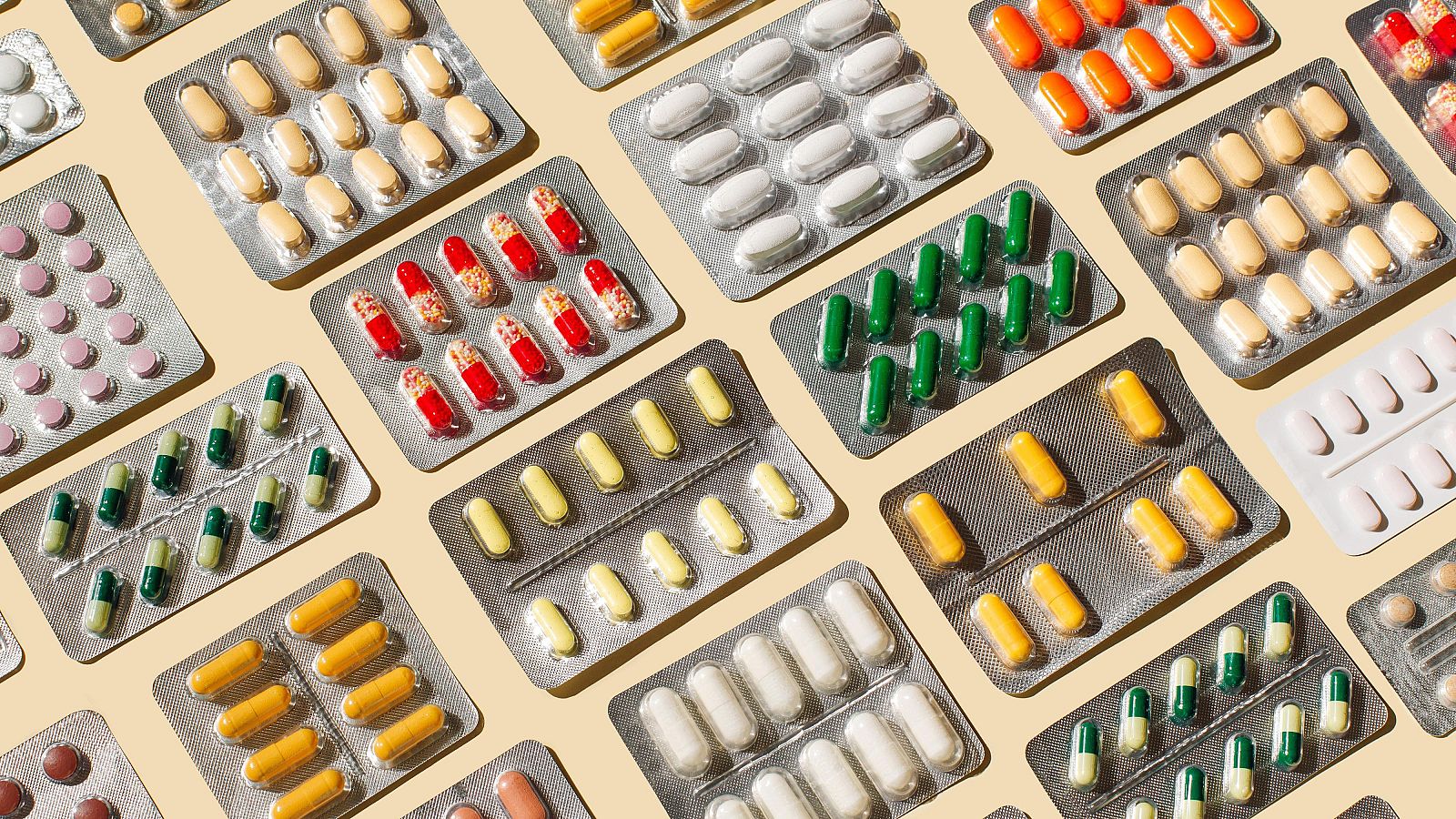 La resistencia a los antibióticos crece un 40% en cinco años - Telediario 2 | Ver