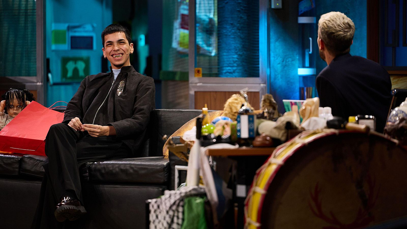 La Revuelta | La anécdota de Broncano con Bizarrap y Milo J - La Revuelta | Ver