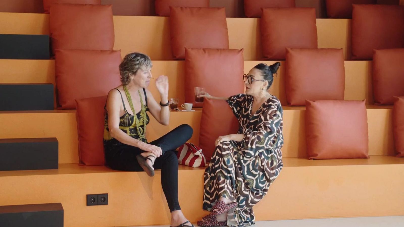 Mónica López i Candela Peña - Una tarda amb... - Una tarda amb... | Veure