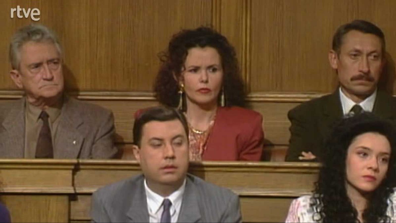 Tribunal popular - La envidia - Tribunal popular | Ver