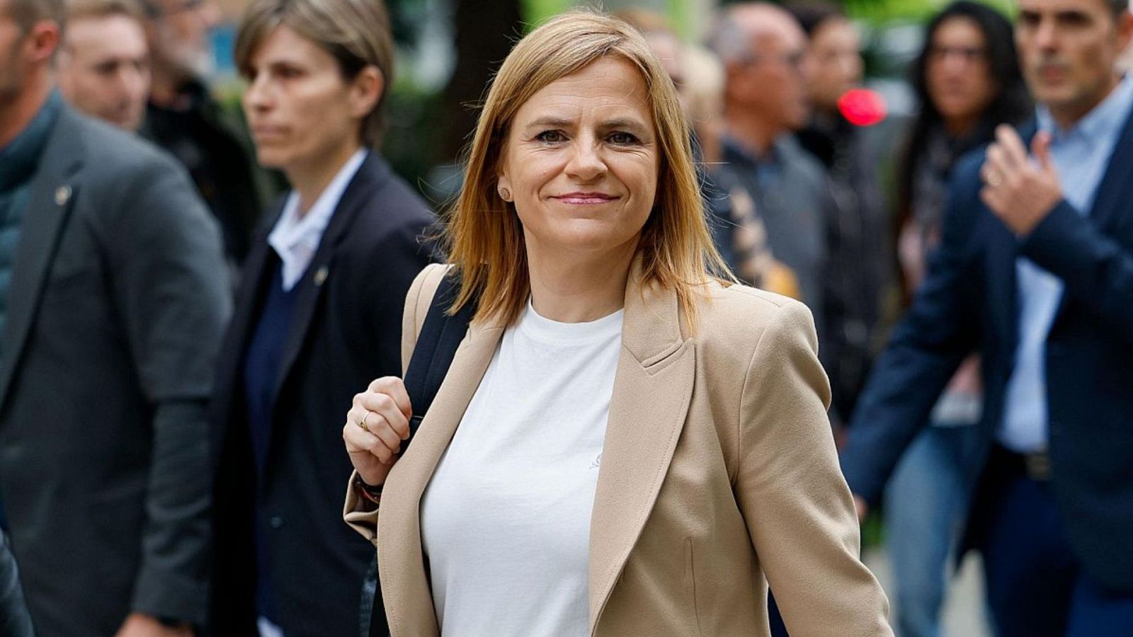 Bernabé carga contra el registro de llamadas de Mazón - La hora de La 1 | Ver