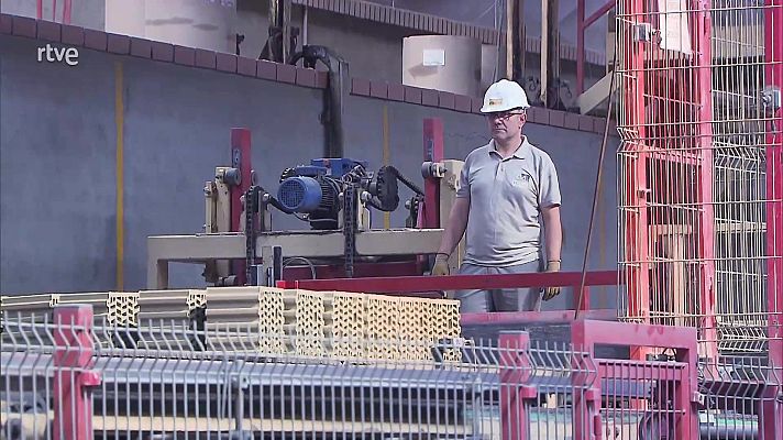 Aquí hay trabajo - Así se hacen ladrillos