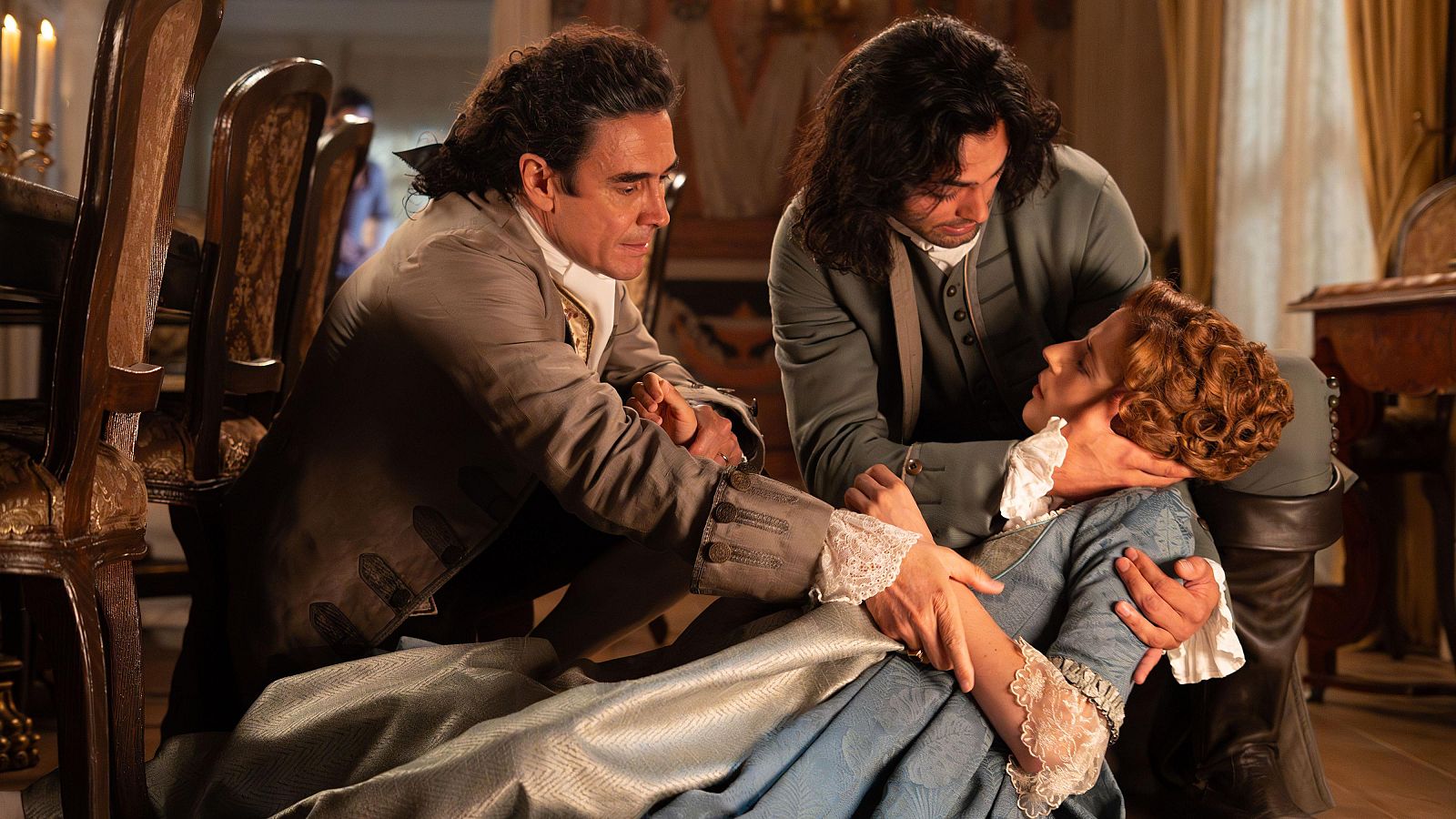 Valle Salvaje - Adriana se desmaya por las presiones de Victoria - Valle Salvaje | Ver