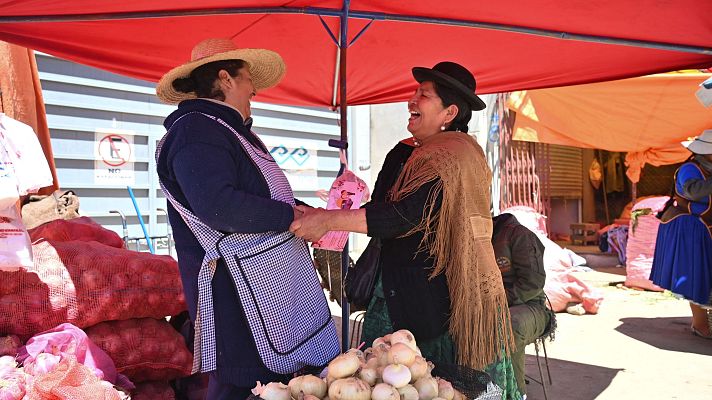 Telediario Fin de Semana - Las mujeres indígenas aún enfrentan discrimación en Bolivia