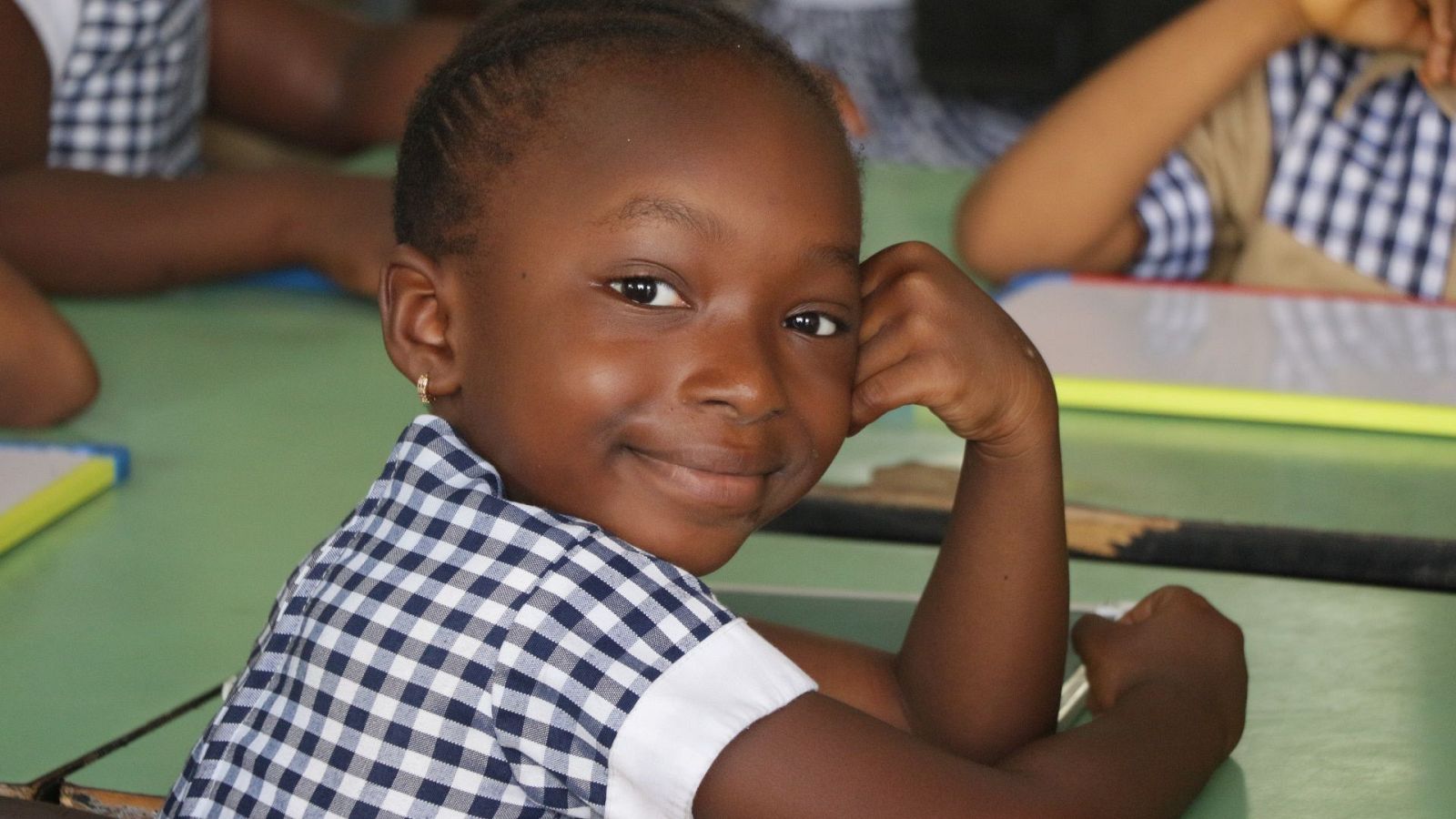 Pueblo de Dios - Calles de esperanza en Abiyán - Pueblo de Dios | Ver