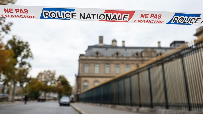 Telediario Fin de Semana - Las medidas de seguridad del Museo del Louvre están desactualizadas