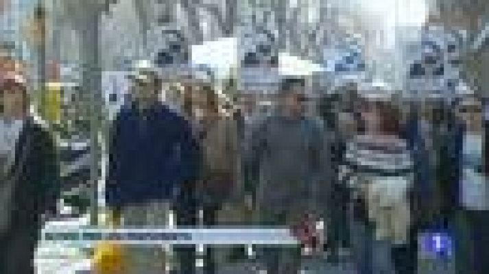 L'Informatiu - Participacions preferents: es podria recuperar tot gràcies a l'arbitratge