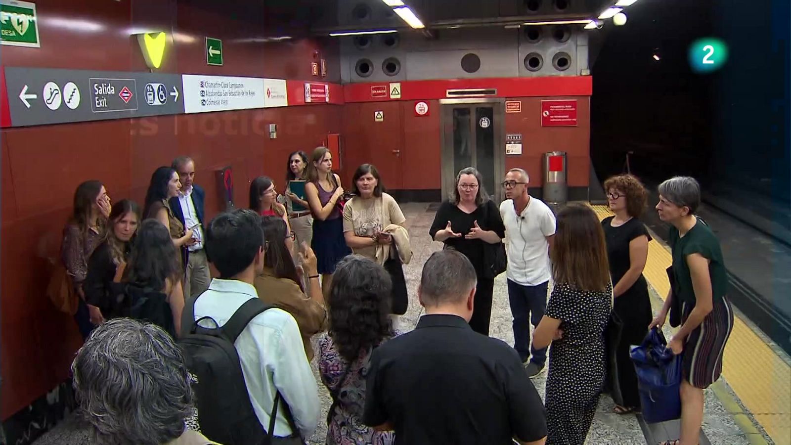 Cercanías Madrid, accesible al viajero sordo - En lengua de signos | Ver