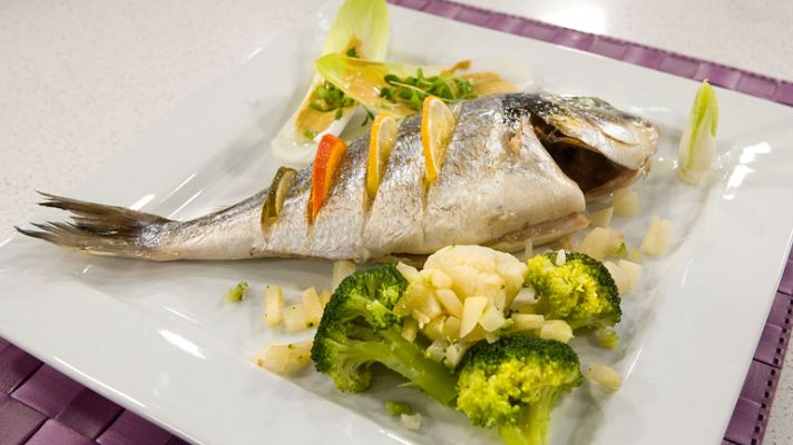 RTVE Cocina - Dorada a los tres cítricos asada