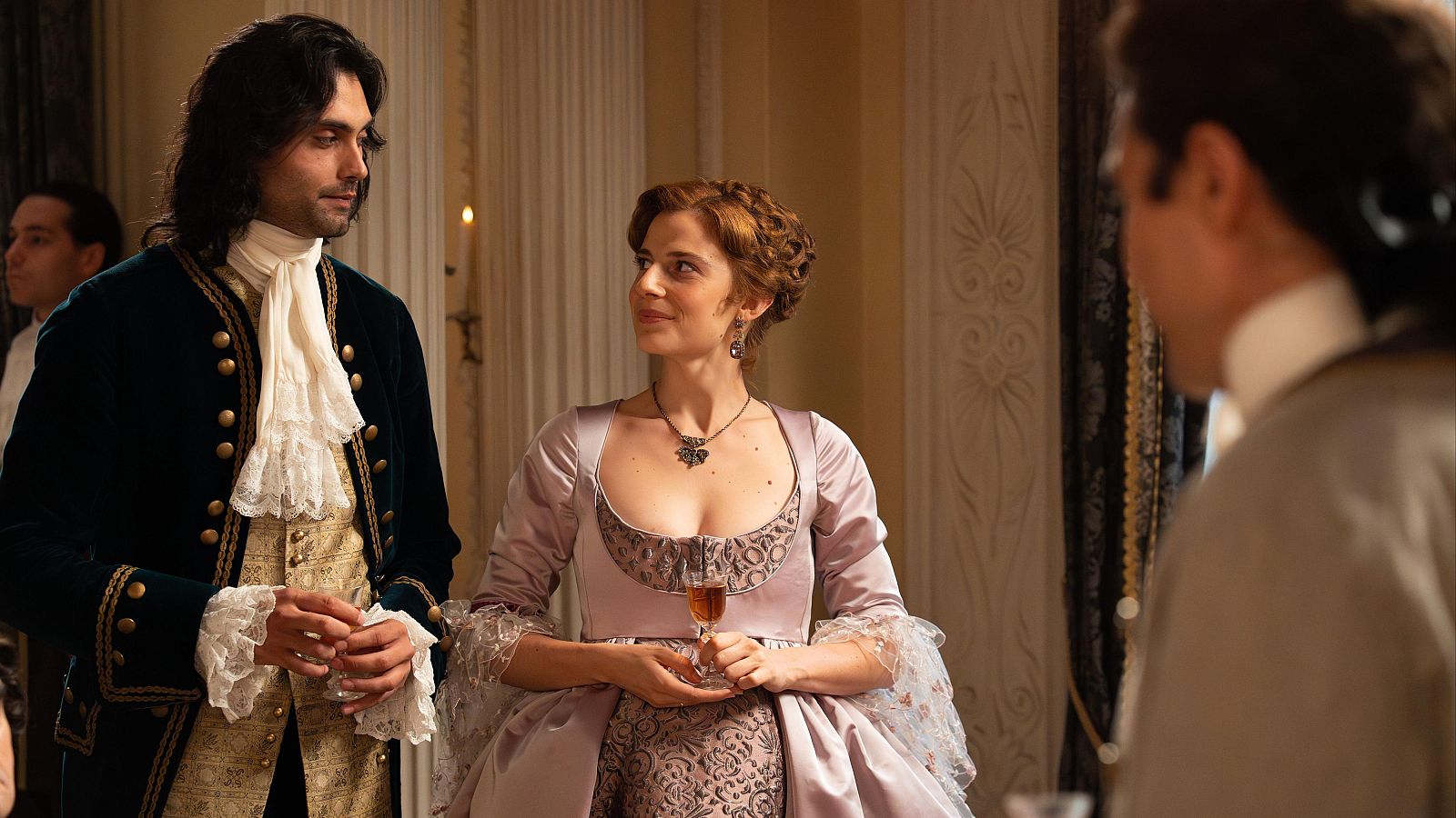 Valle Salvaje - José Luis bendice la unión de Adriana y Rafael - Valle Salvaje | Ver