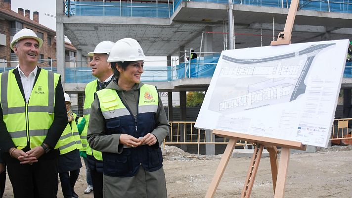 Telediario 1 - Choque entre PSOE y Sumar por la vivienda