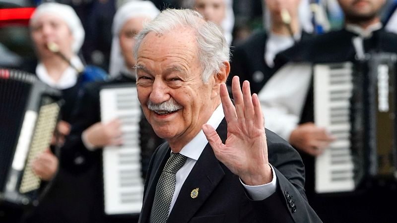 Eduardo Mendoza: "Estar instalado en la queja es uno de los errores contemporáneos" | Ver