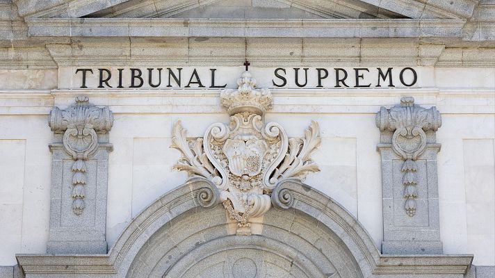 Telediario Fin de Semana - Más de 7.000 personas acuden a las jornadas de puertas abiertas del Tribunal Supremo