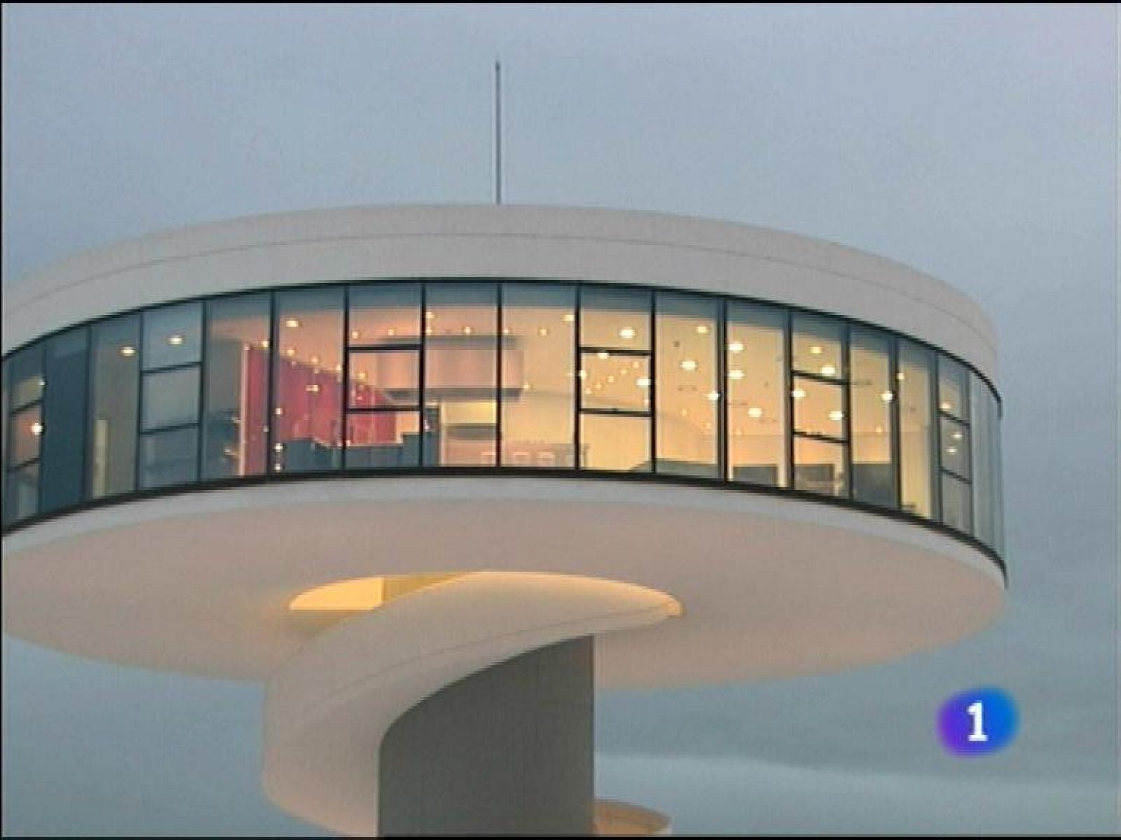 Asturias en 2' - 30/01/13 | Ver