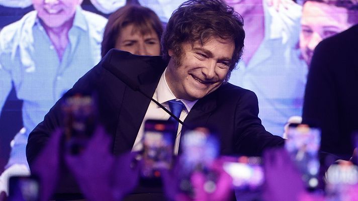 Telediario 1 - Milei afianza su poder en Argentina tras su victoria en las legislativas