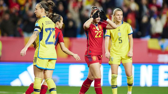 Los Deportes de La1 - Oportunidad para Athenea del Castillo y Jenni Hermoso ante Suecia