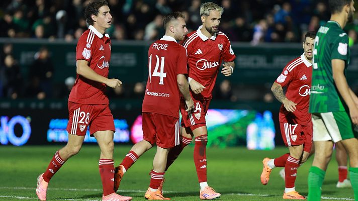Copa del Rey - El doblete de Januzaj que encarriló la victoria del Sevilla en Copa ante el Toledo