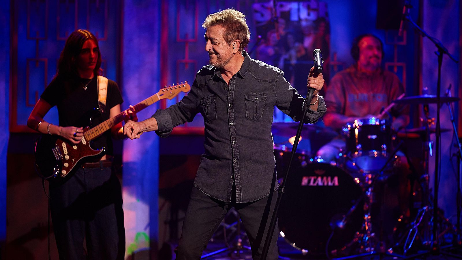 La Revuelta | Manolo García: "No estás solo, tienes tu voz" - La Revuelta | Ver