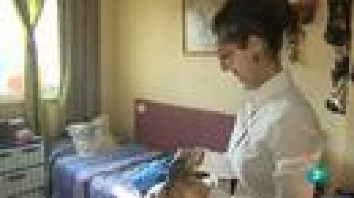 L'Informatiu - El 19% dels catalans és pobre i 1 de cada 4 és infant: La Creu Roja atén ja a 3.000 nens