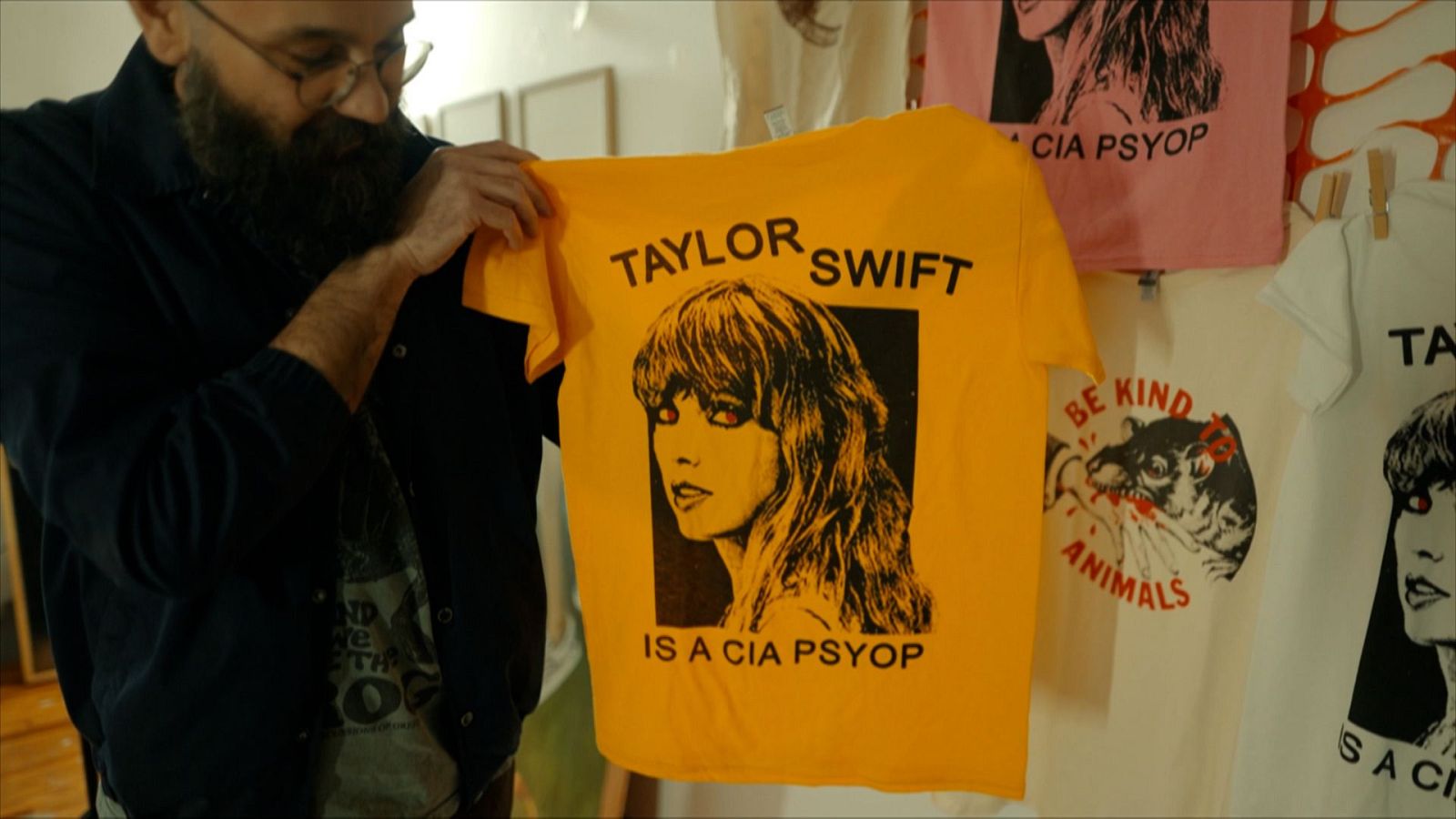 Somos documentales - Taylor Swift, la estrella que hace temblar a Donald Trump - Somos Documentales | Ver documental