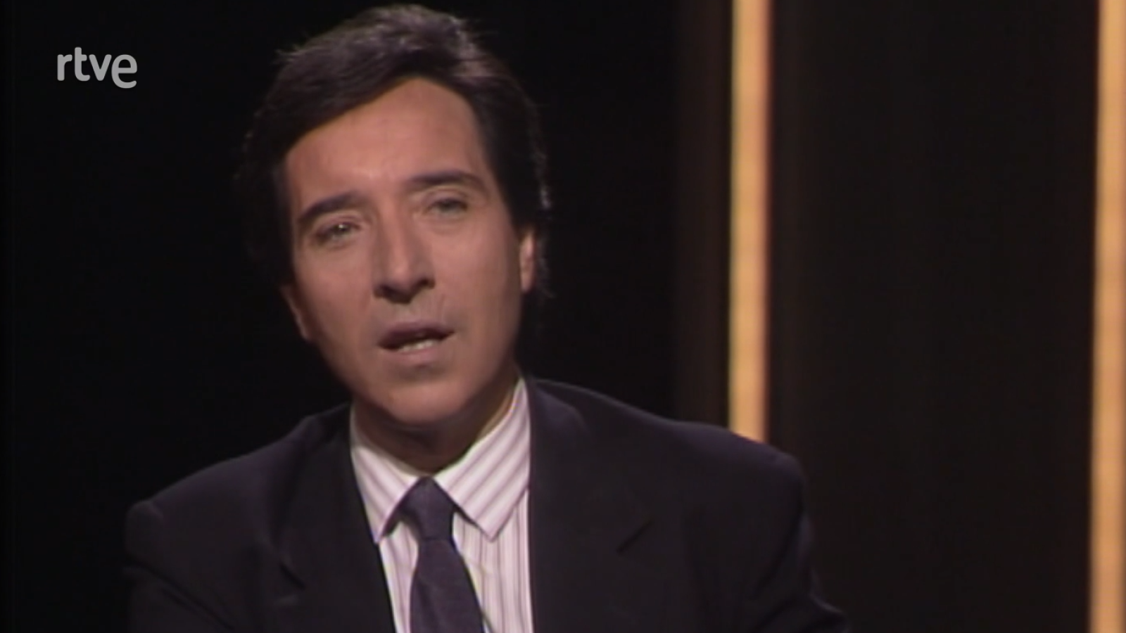 En familia - Hechos extraordinarios - En familia (1987-1989) | Ver