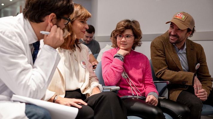 Telediario 2 - Lucía consigue curarse de leucemia gracias al CAR-T tándem