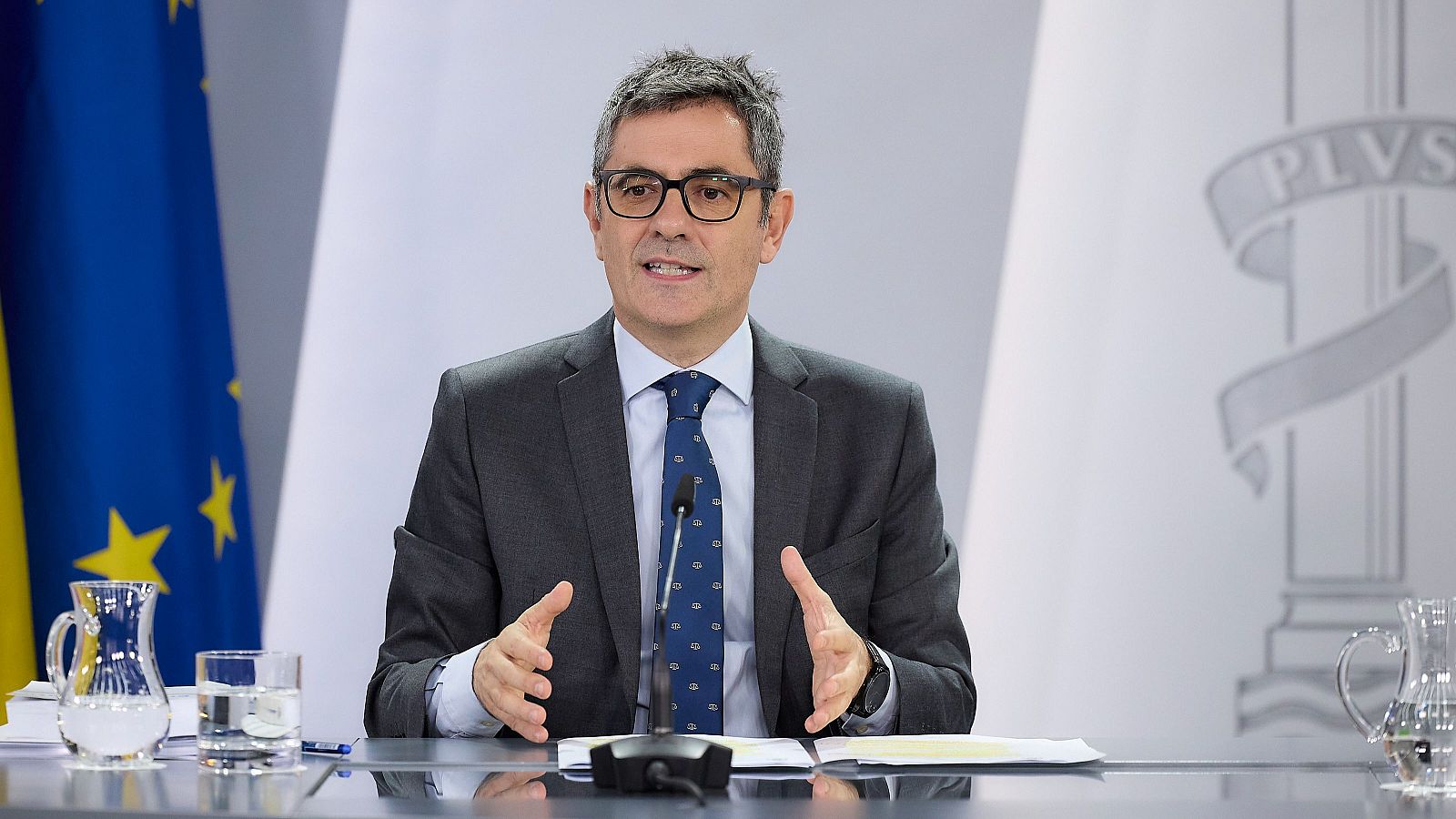 Bolaños afea el 'tono faltón' del PP en el Senado y que use la comisión  para 'tapar' el homenaje de la dana: 'No tiene nada'