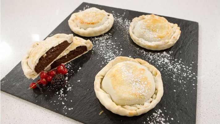 Tartaletas rellenas de chocolate