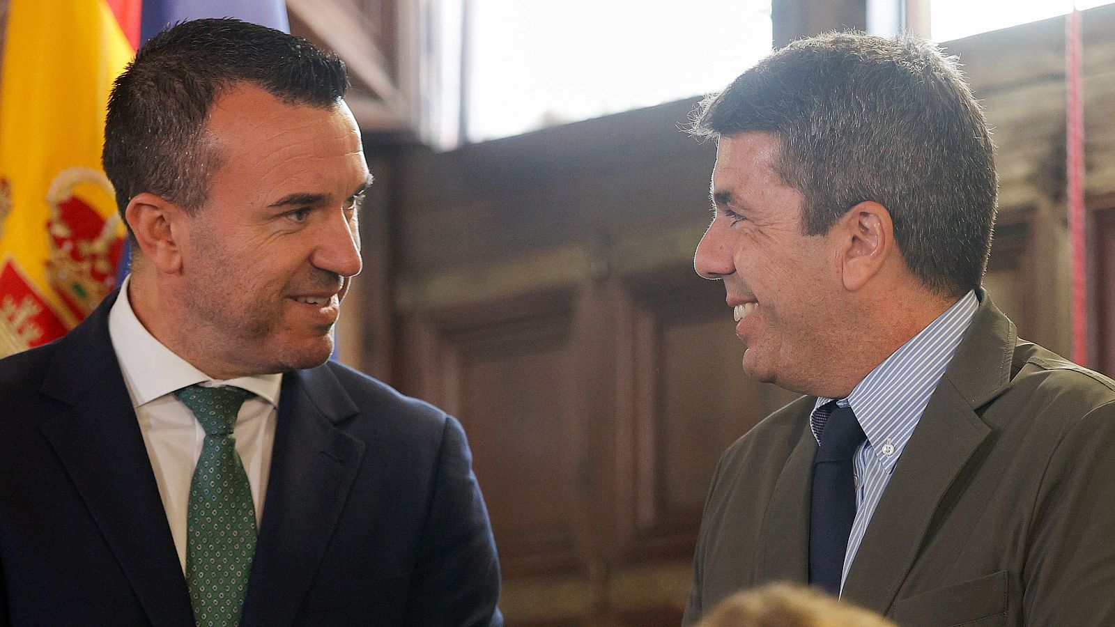 Telediario 2 en cuatro minutos - 01/11/25 - RTVE.es | Ver