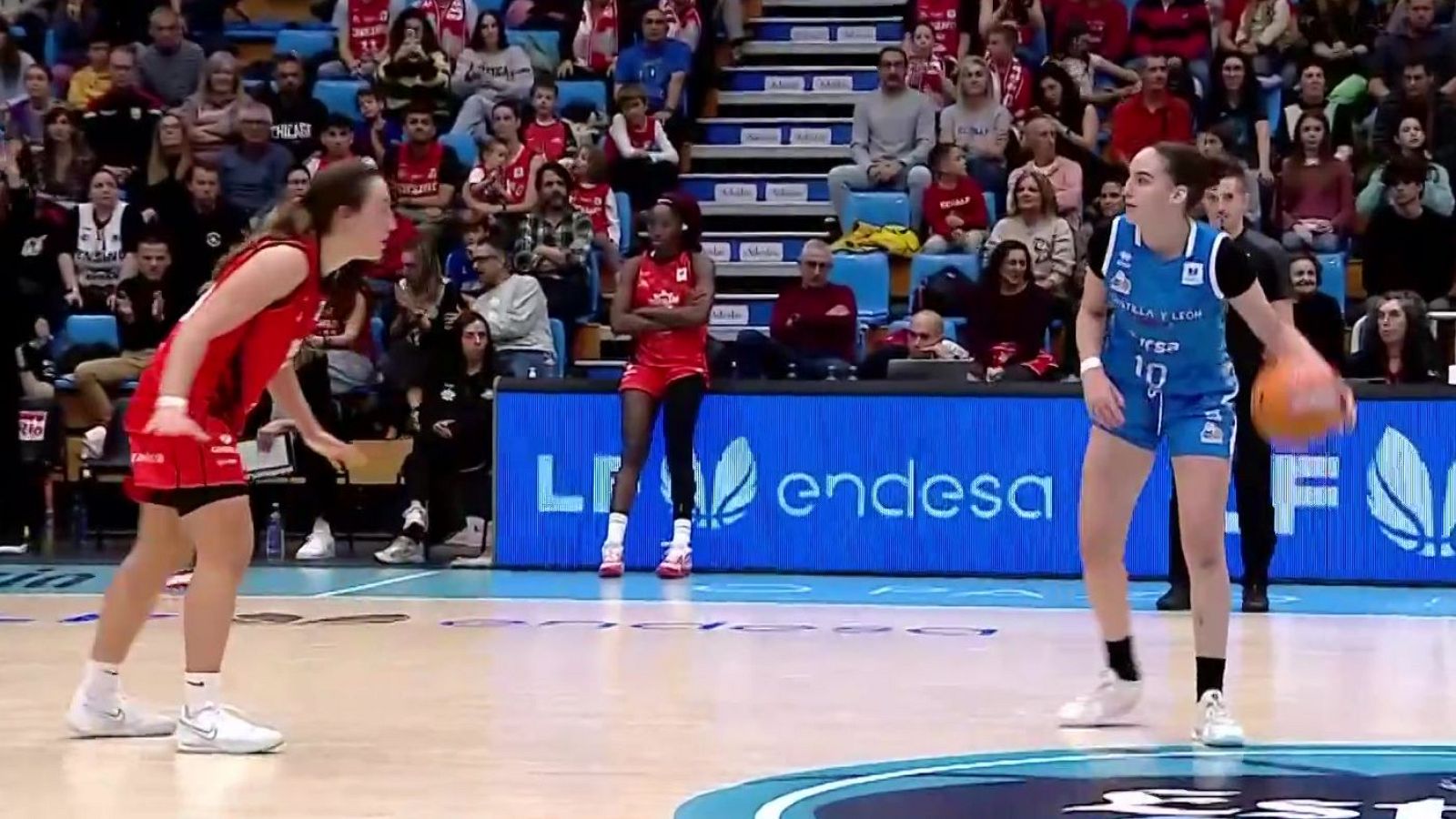 Baloncesto - Liga Femenina Endesa. 5ª jornada: Durán Maquinaria Ensino - Perfumerías Avenida - Baloncesto en RTVE | Ver