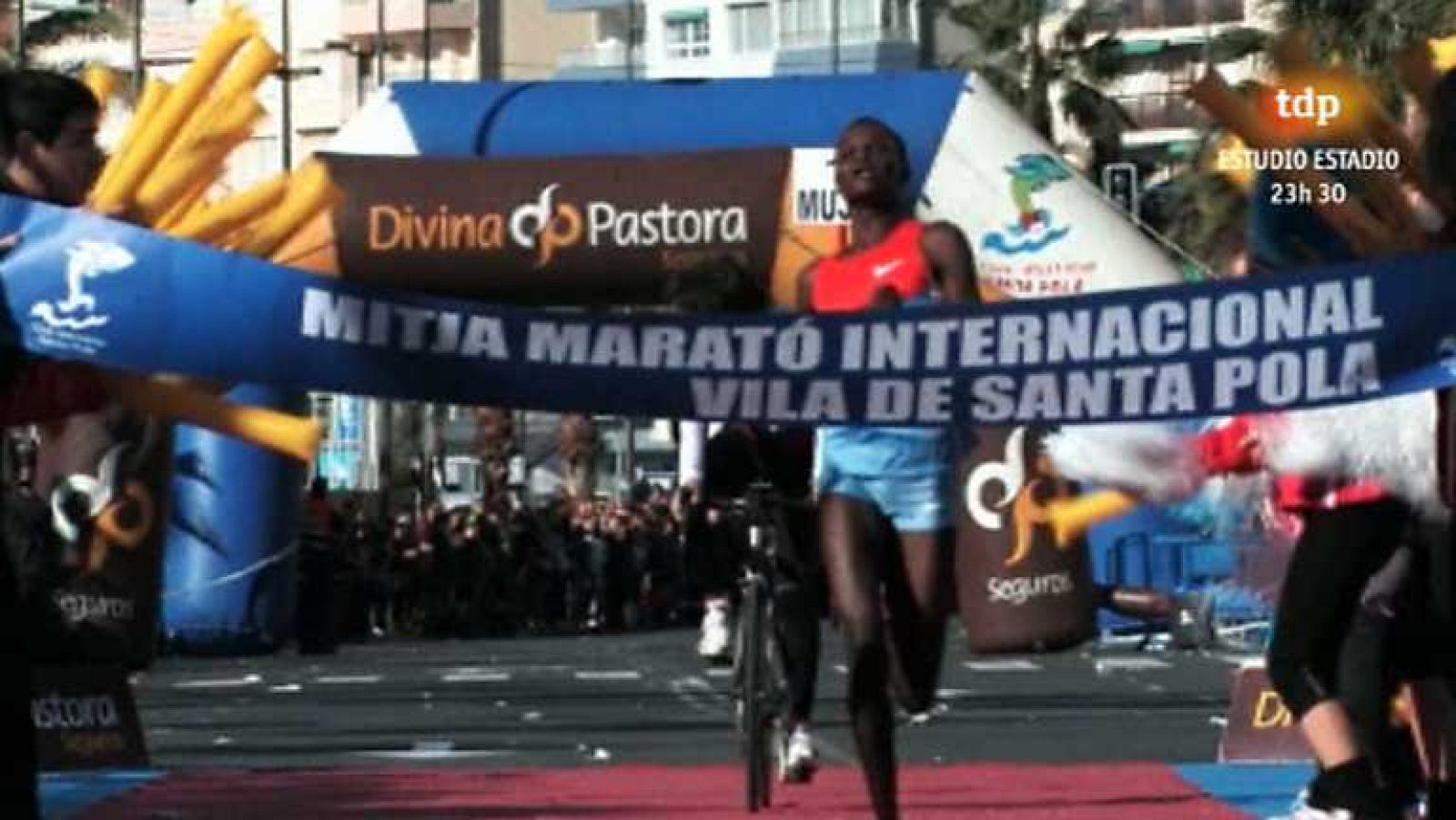 ATLETISMO - Media maratón de Santa Pola - Ver ahora