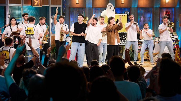 La Revuelta - Sanguijuelas del Guadiana con "Paquito el chocolatero"