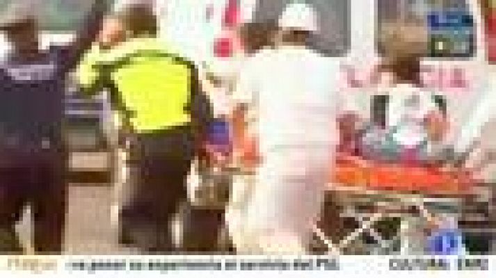 Telediario 1 - Al menos 25 muertos en una explosión en la sede de la petrolera mexicana