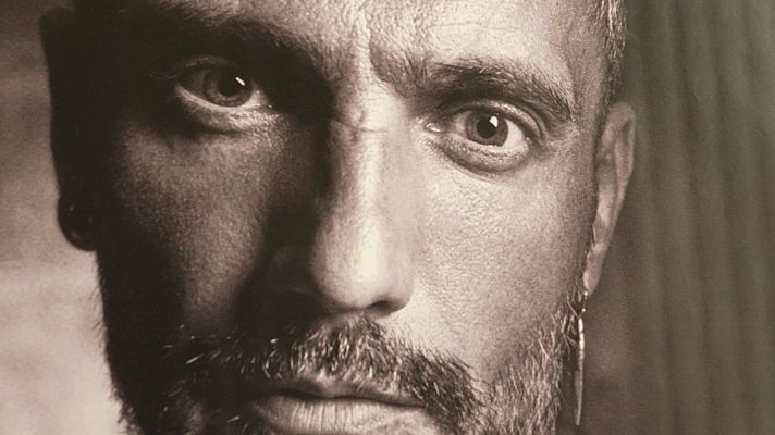 Somos Documentales - David Delfín en un documental sobre el duelo y su legado artístico