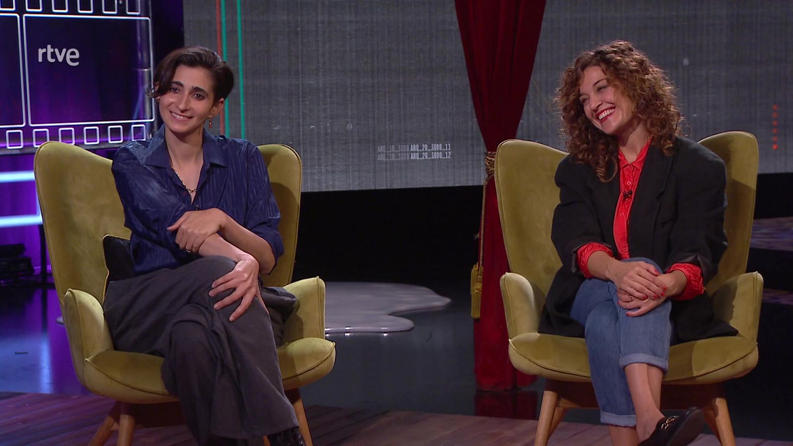 Culturas 2 - Entrevista a Alba Flores y Elena Molina - Culturas 2 | Ver