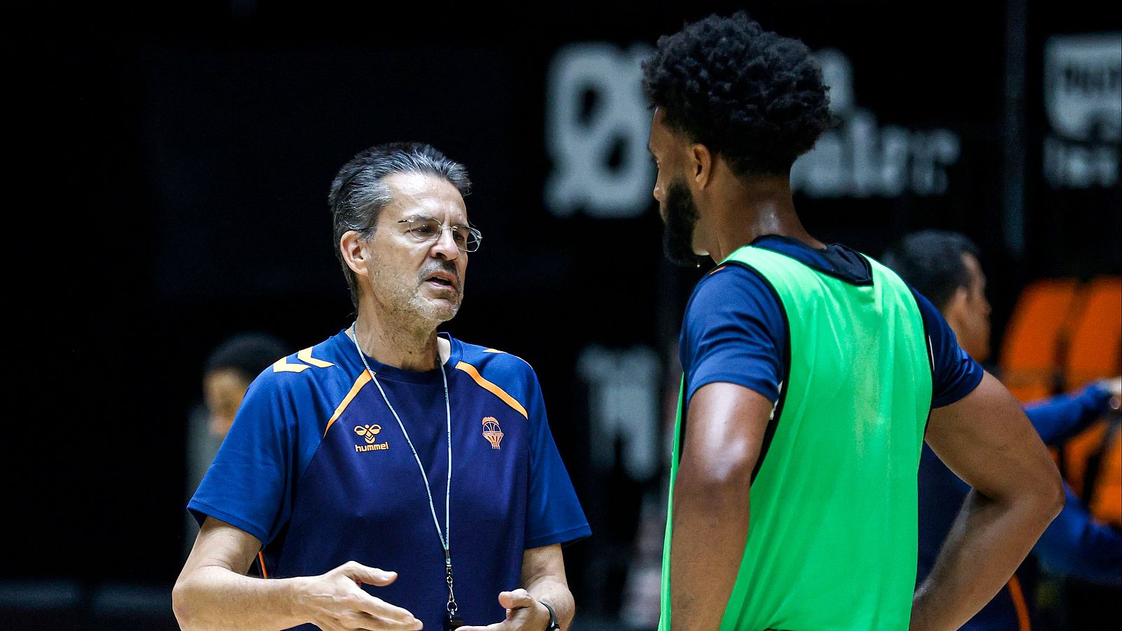 L'Informatiu Comunitat Valenciana 1 - 06/11/25 | Ver