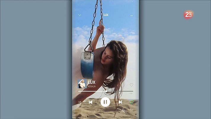 L'Informatiu - Rosalía publica el seu nou disc “Lux”