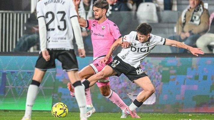 Resúmenes de LaLiga - Burgos CF - CD Castellón: resumen del partido de la 13ª jornada de Liga | Segunda