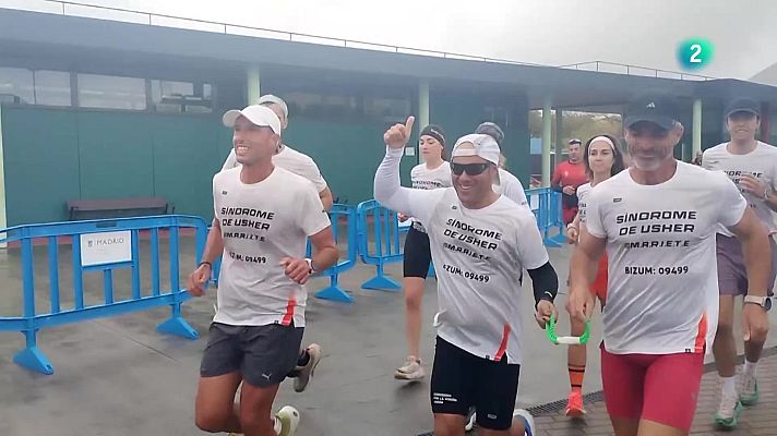 En lengua de signos - Mario corrió 438 kms. por el síndrome de Usher