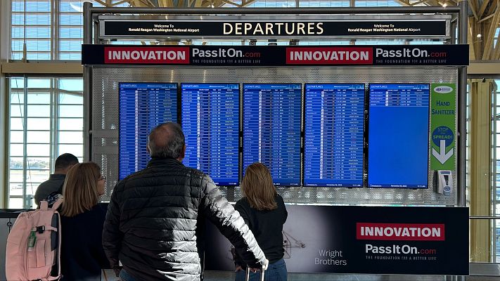 La tarde en 24h - El cierre del Gobierno de EE.UU. obliga a cancelar más de 800 de vuelos este viernes
