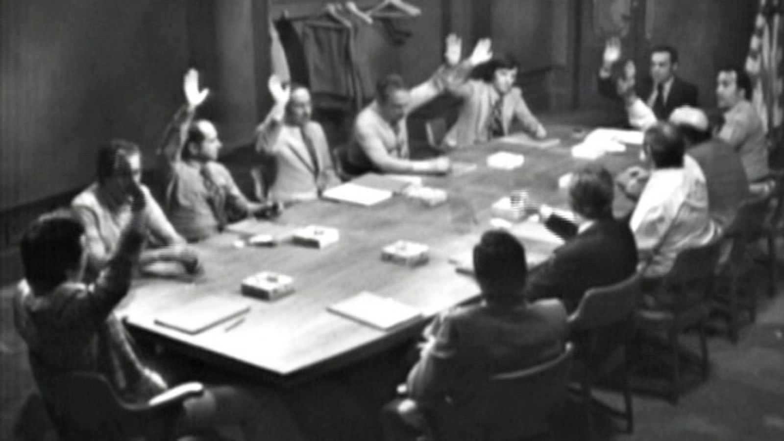 Para Todos La 2 - Para todos La tele - Doce hombres sin piedad